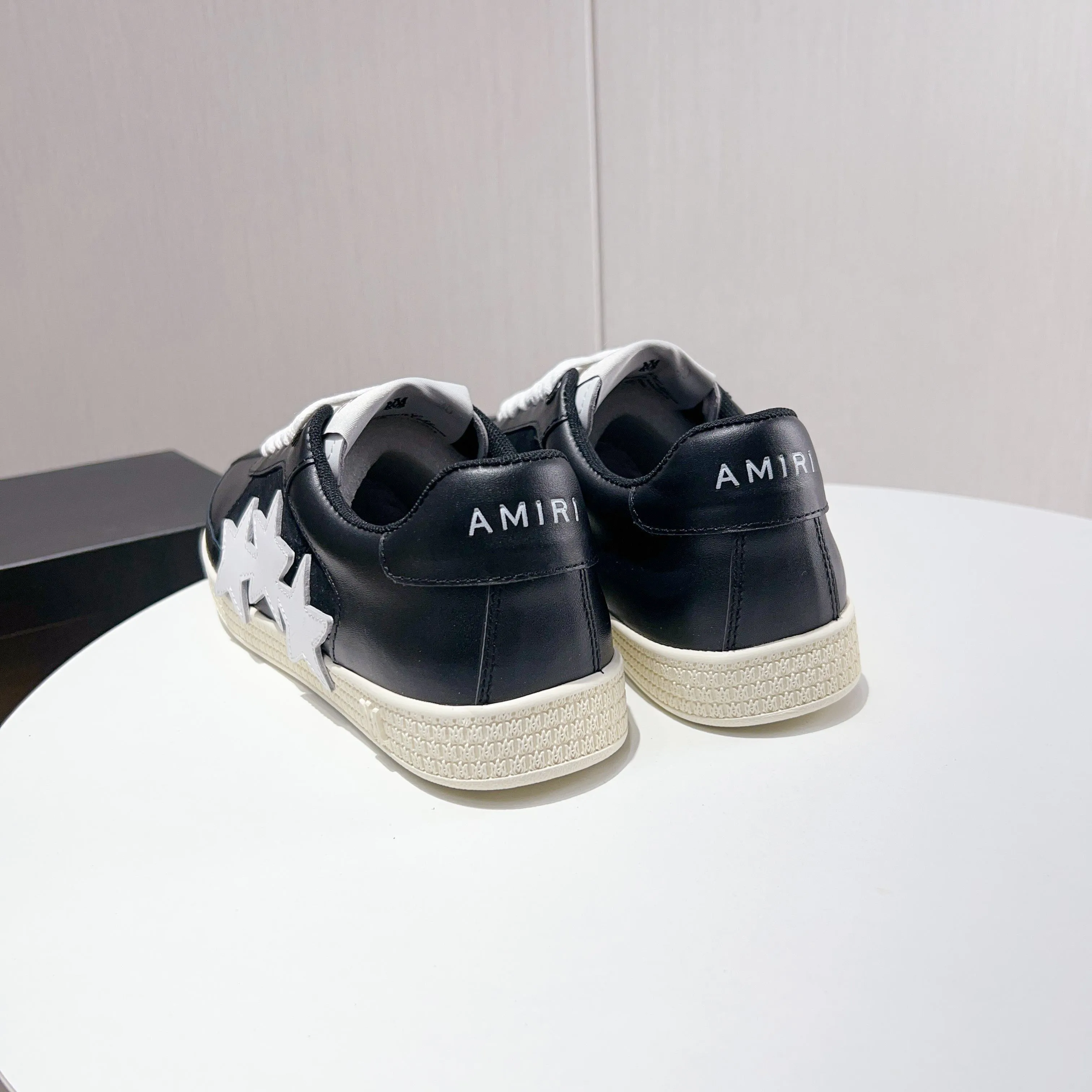Men's shoes 💰420 [New style] 🌲🌲Balmain - New Amiri trendy shoes, low-top casual sports shoes, the same style as celebrities, made of selected pebbled cowhide and frosted cowhide, original outsole, comfortable on the feet, high-end workmanship, welcome to buy. Size: 39-45 (46 customized)
